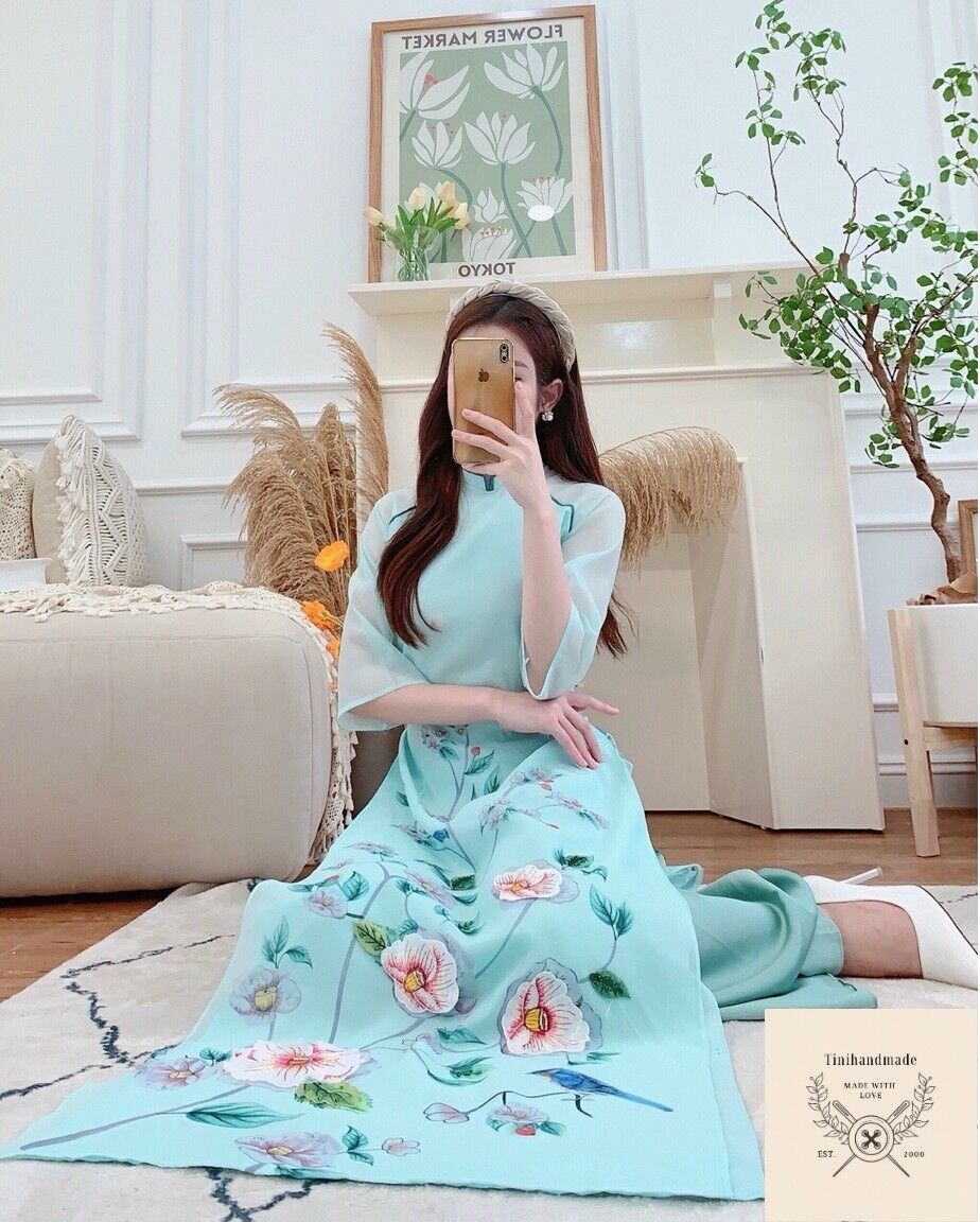 Vietnamese Ao dai with pants