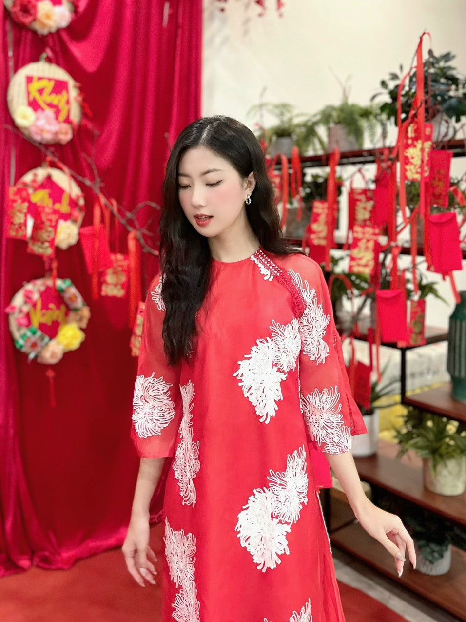 Embroidered silk Ao dai- Ao dai big size- Vietnamese traditional dress for women, female