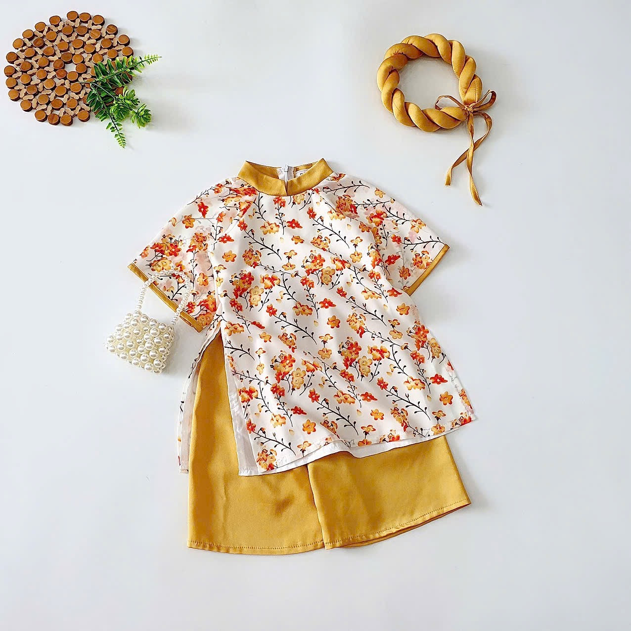 Ao dai for newborn babies, petite babies, infant girl- Vietnamese traditional costume