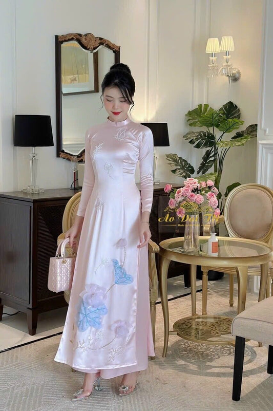 Vietnamese Ao dai