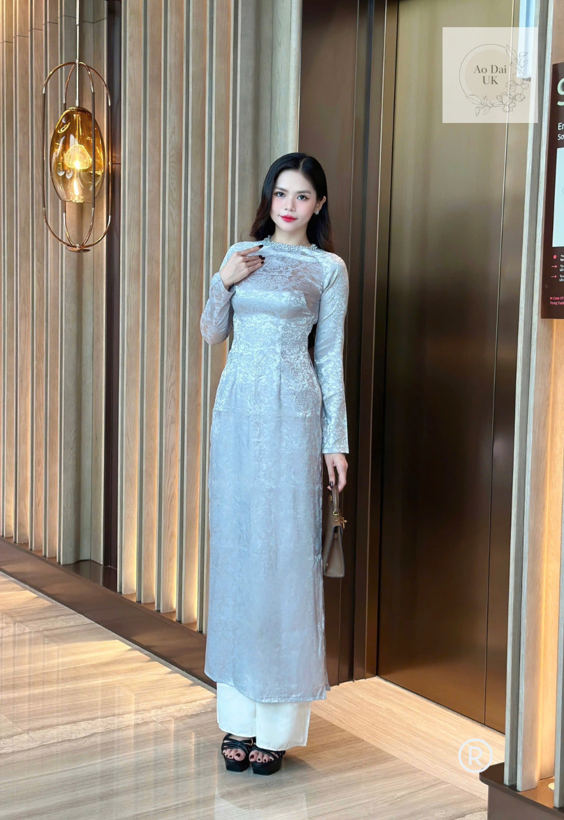 Vietnamese jacquard silk Ao dai with pearl collar S-3XL