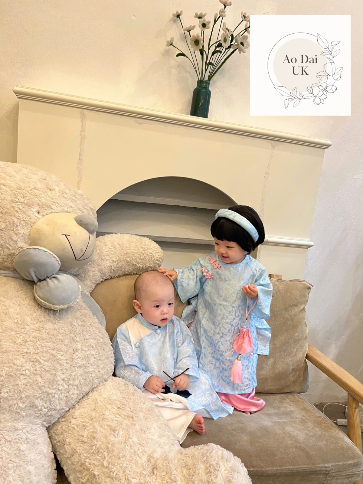 Boy And Girl Baby Infant Toddler Mulberry silk Ao Dai