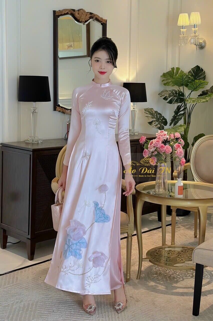 Vietnamese Ao dai