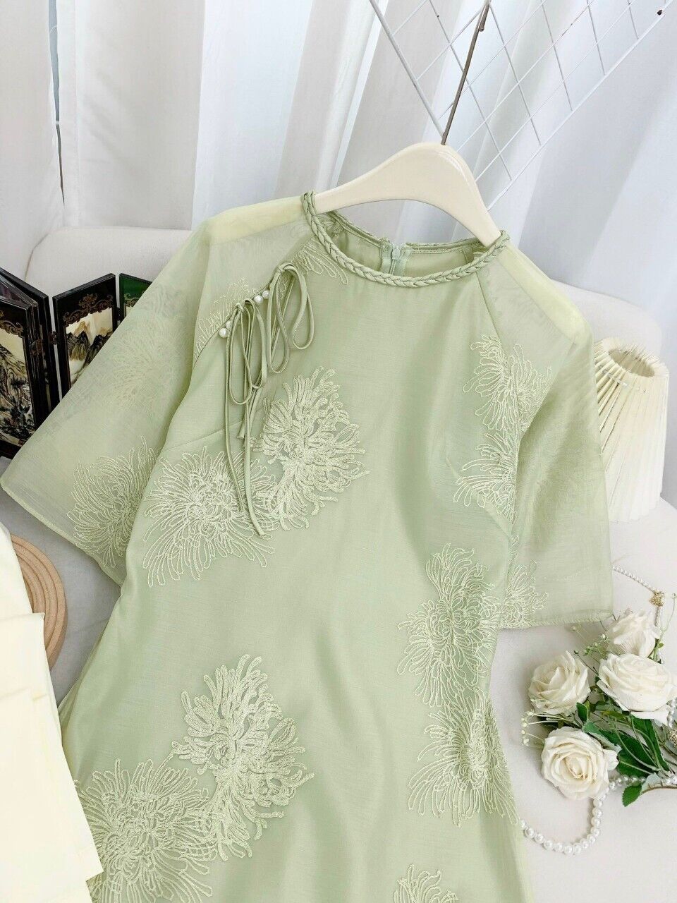 Vietnamese modern ao dai in green colour- Ao Dai loose fit, big sizes, over size