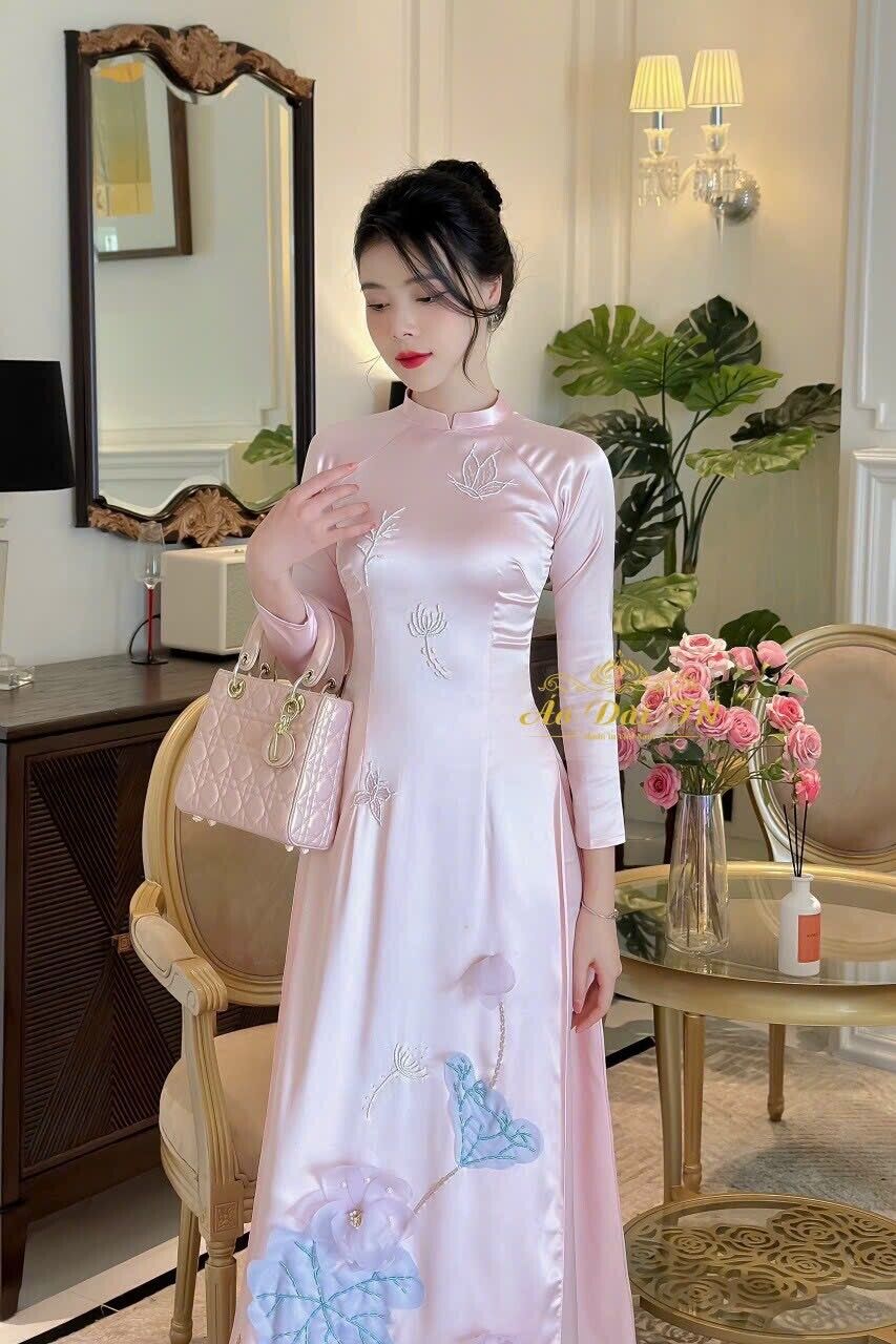 Vietnamese Ao dai