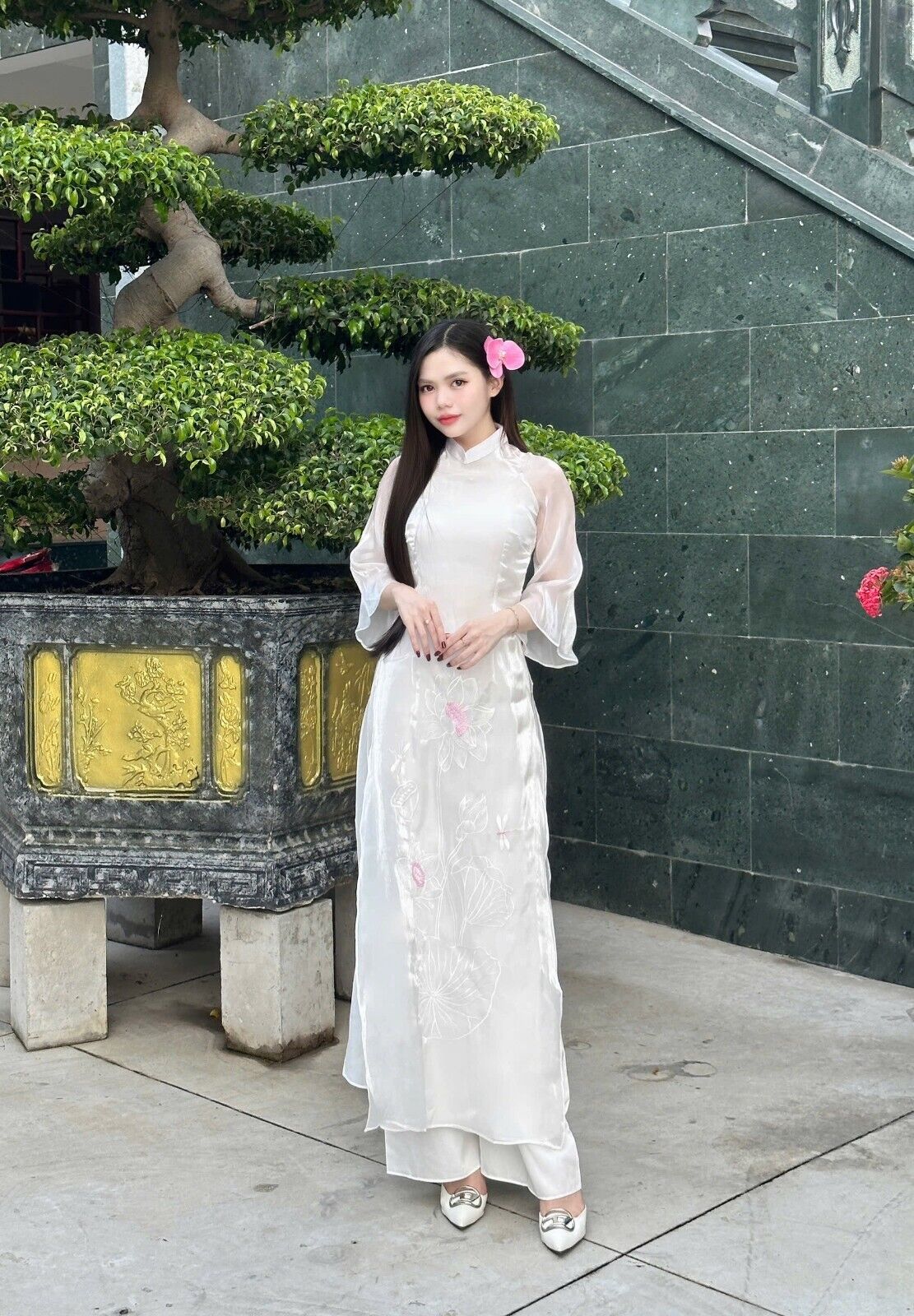 White Lotus embroiry Ao dai - Vietnamese  dress