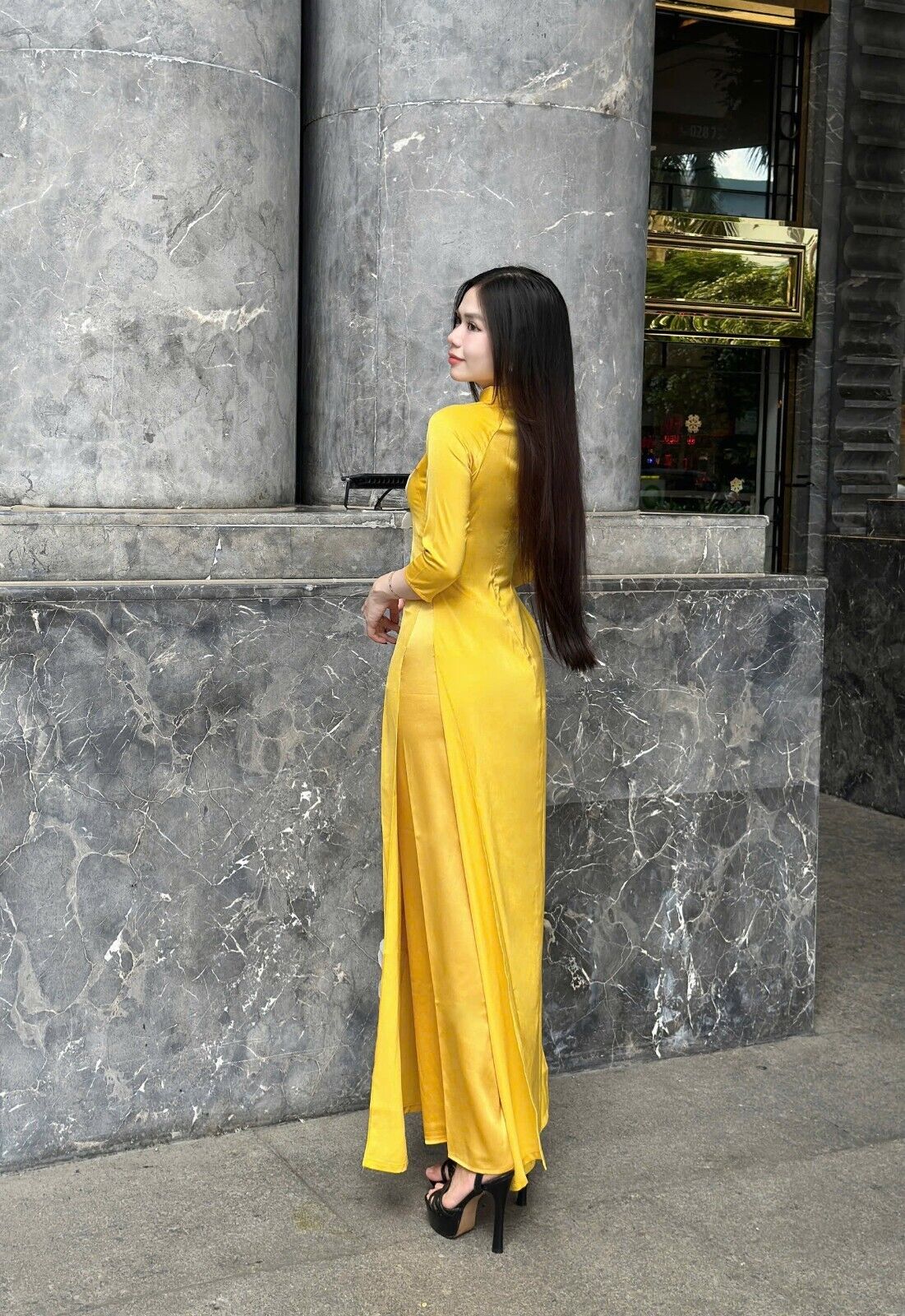 Vietnamese silk Ao dai with 3d flowers