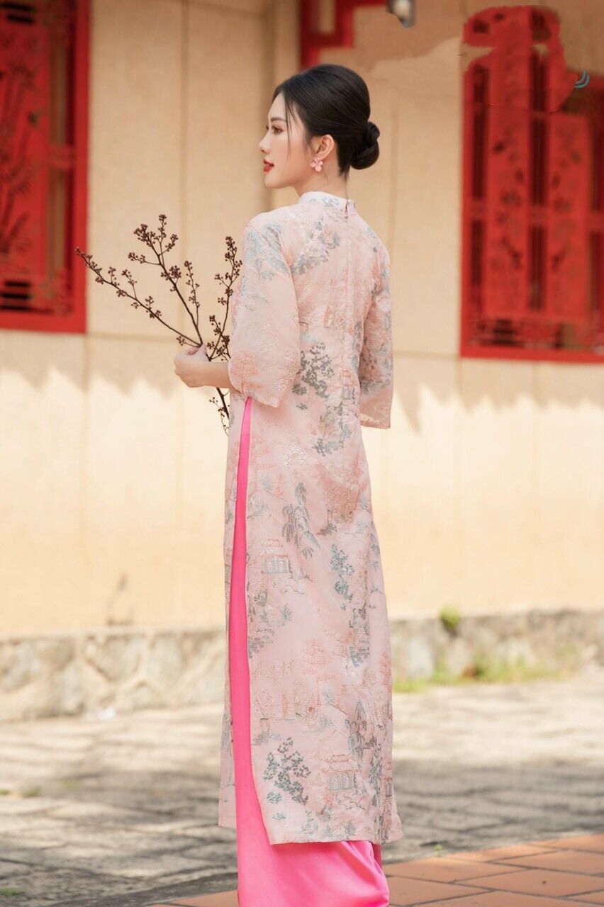 Vietnamese  embroidered ao dai for women- Ao dai cach tan