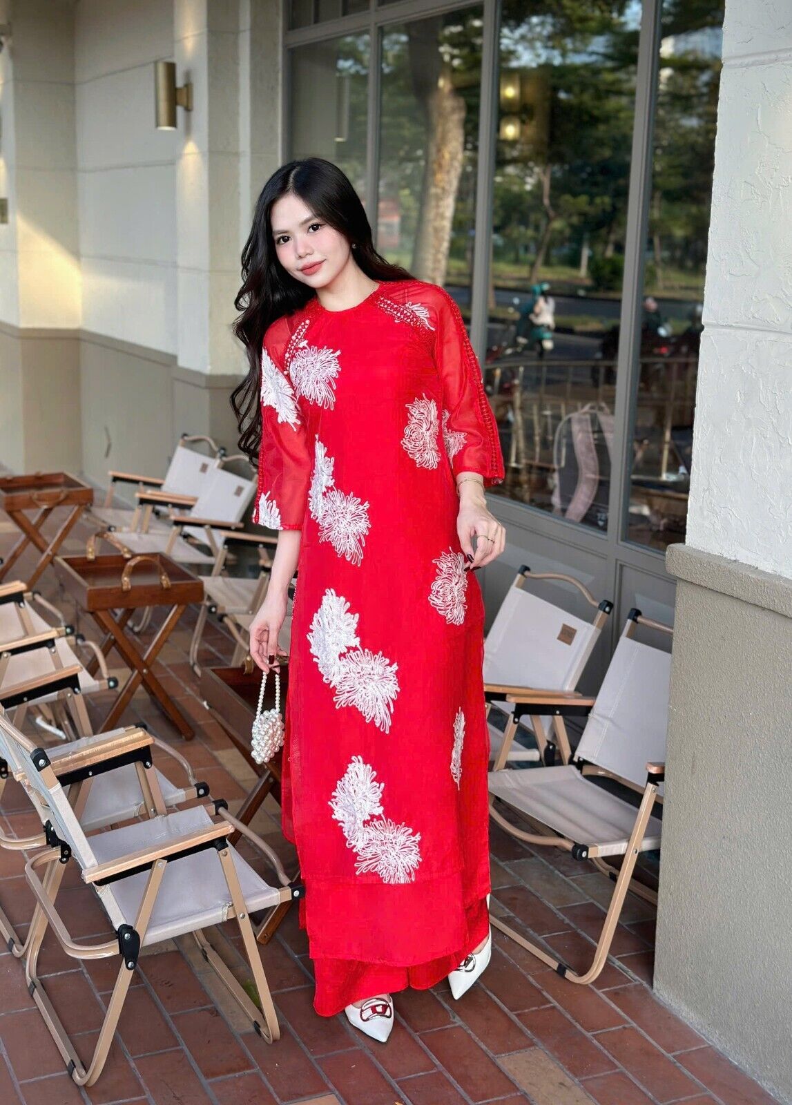 Vietnamese loose fit Ao dai - floral embroidery dress