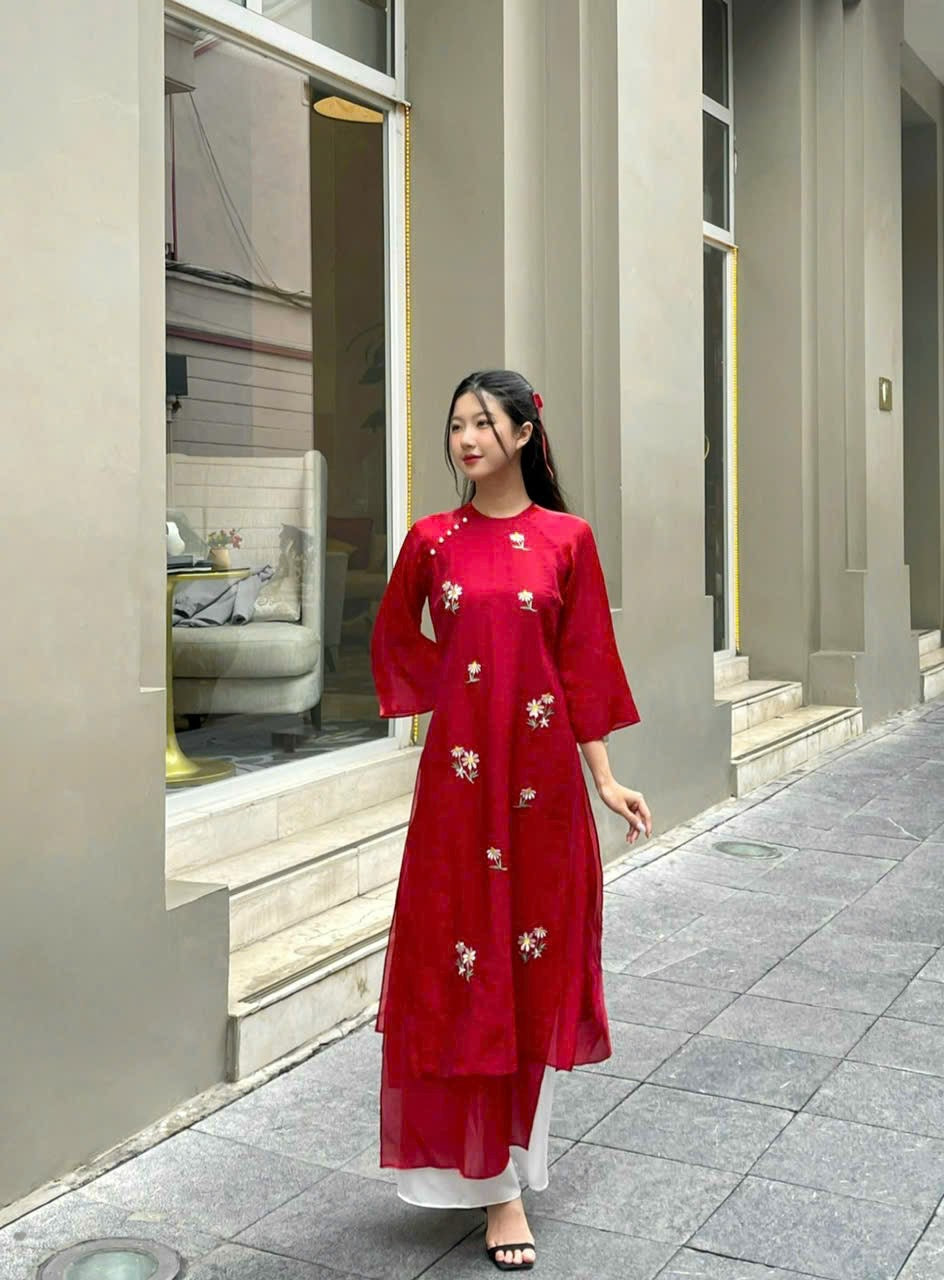 Women and kid matching ao dai- Vietnamese traditional dress for female, girls, kids, teens