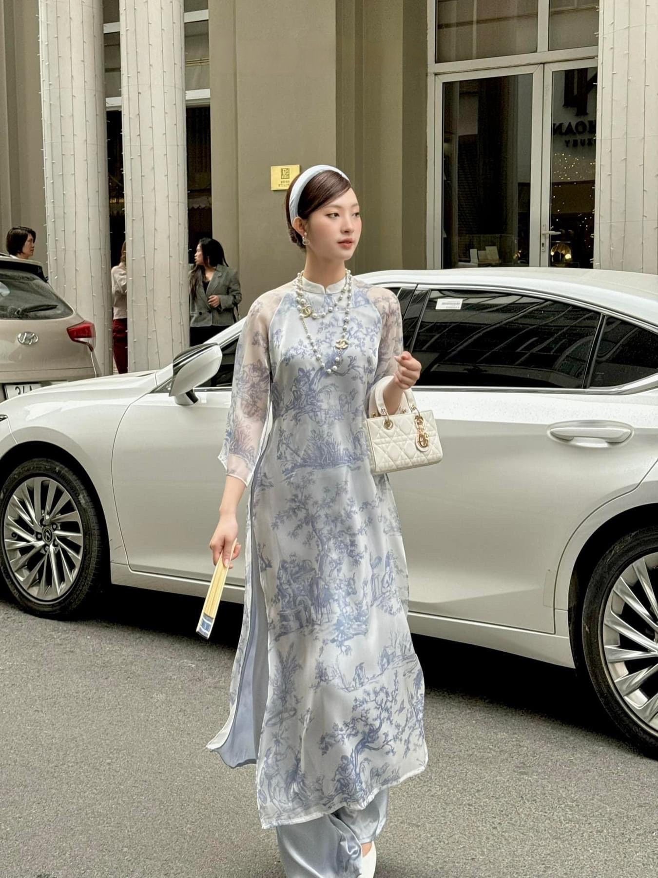 Vietnamese modern ao dai with vintage patterns- Ao Dai loose fit, big sizes, over sizes