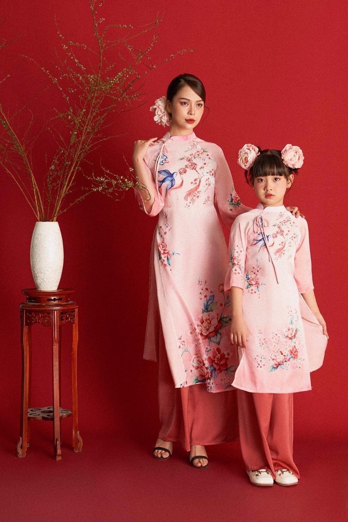 Women and kid ao dai- Ao dai cach tan- Mom and kid matching