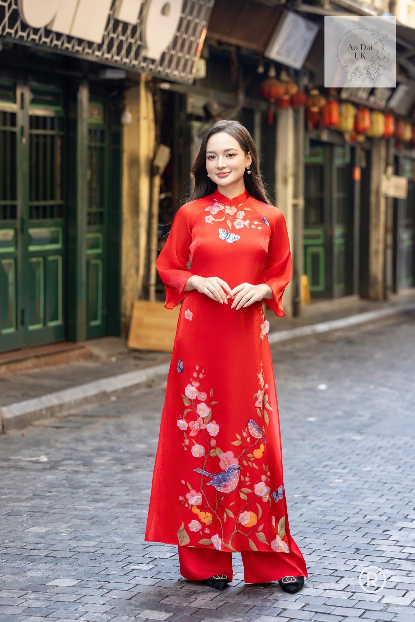 Women and kid matching áo dài- Ao dai cach tan