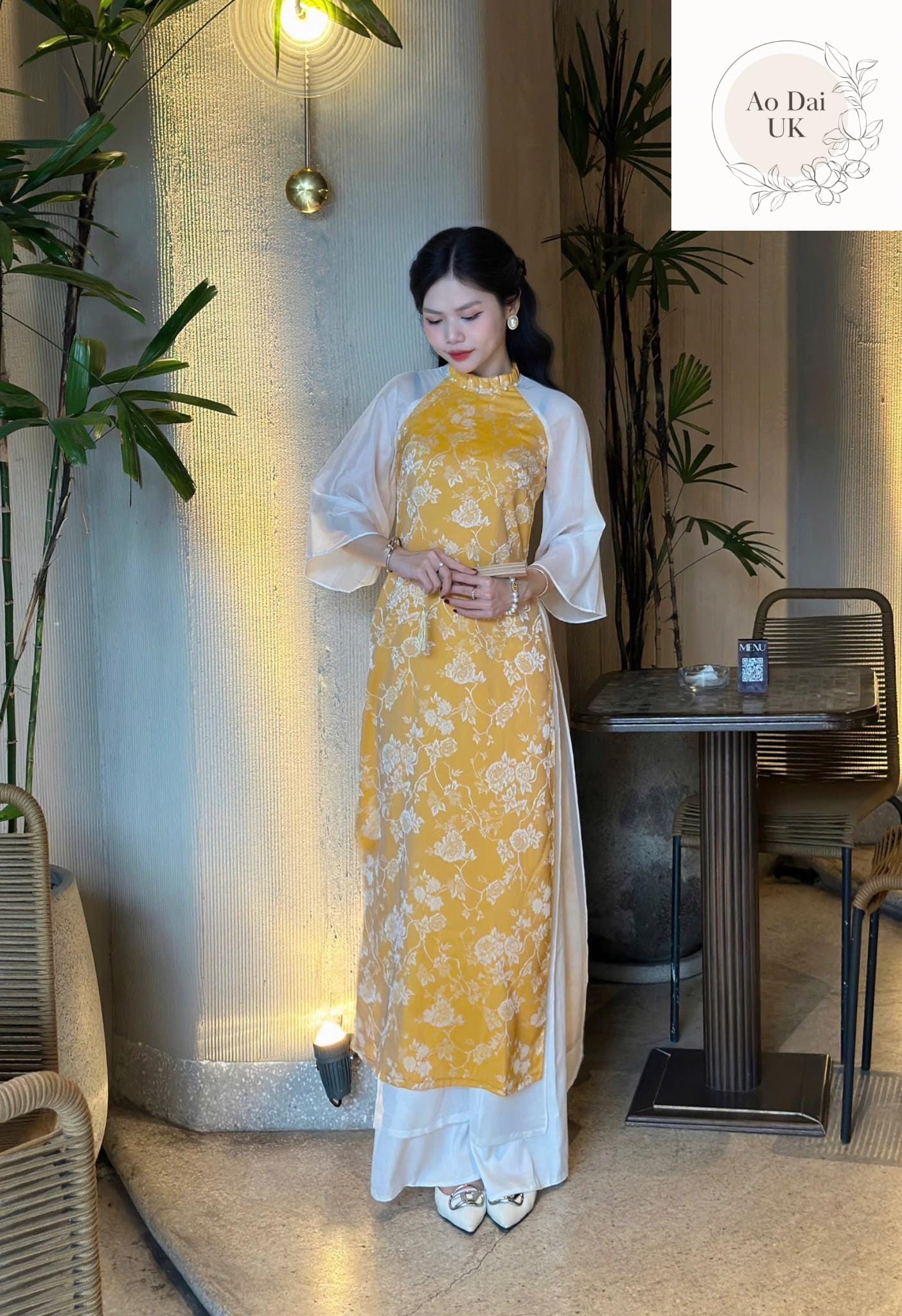 Vietnamese jacquard silk áo dài
