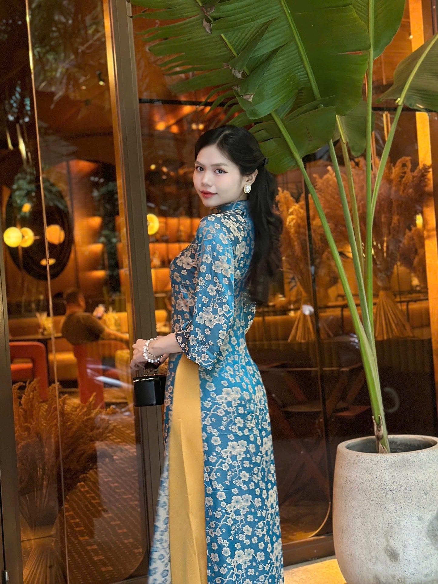 Vietnamese jacquard silk áo dài