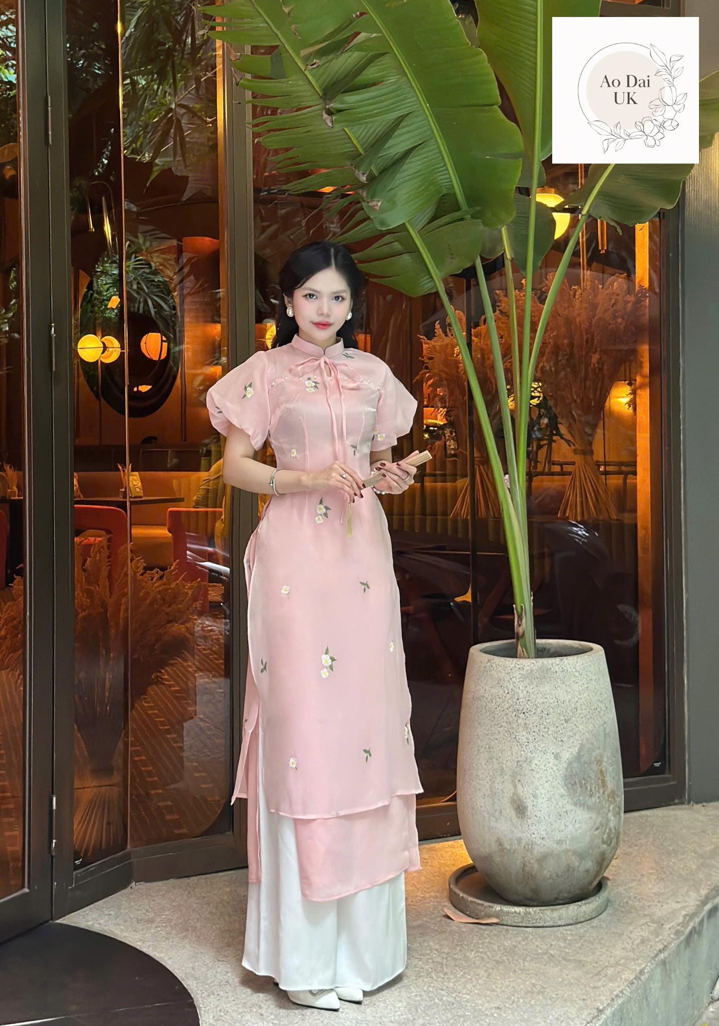 Vietnamese embroidered organza áo dài