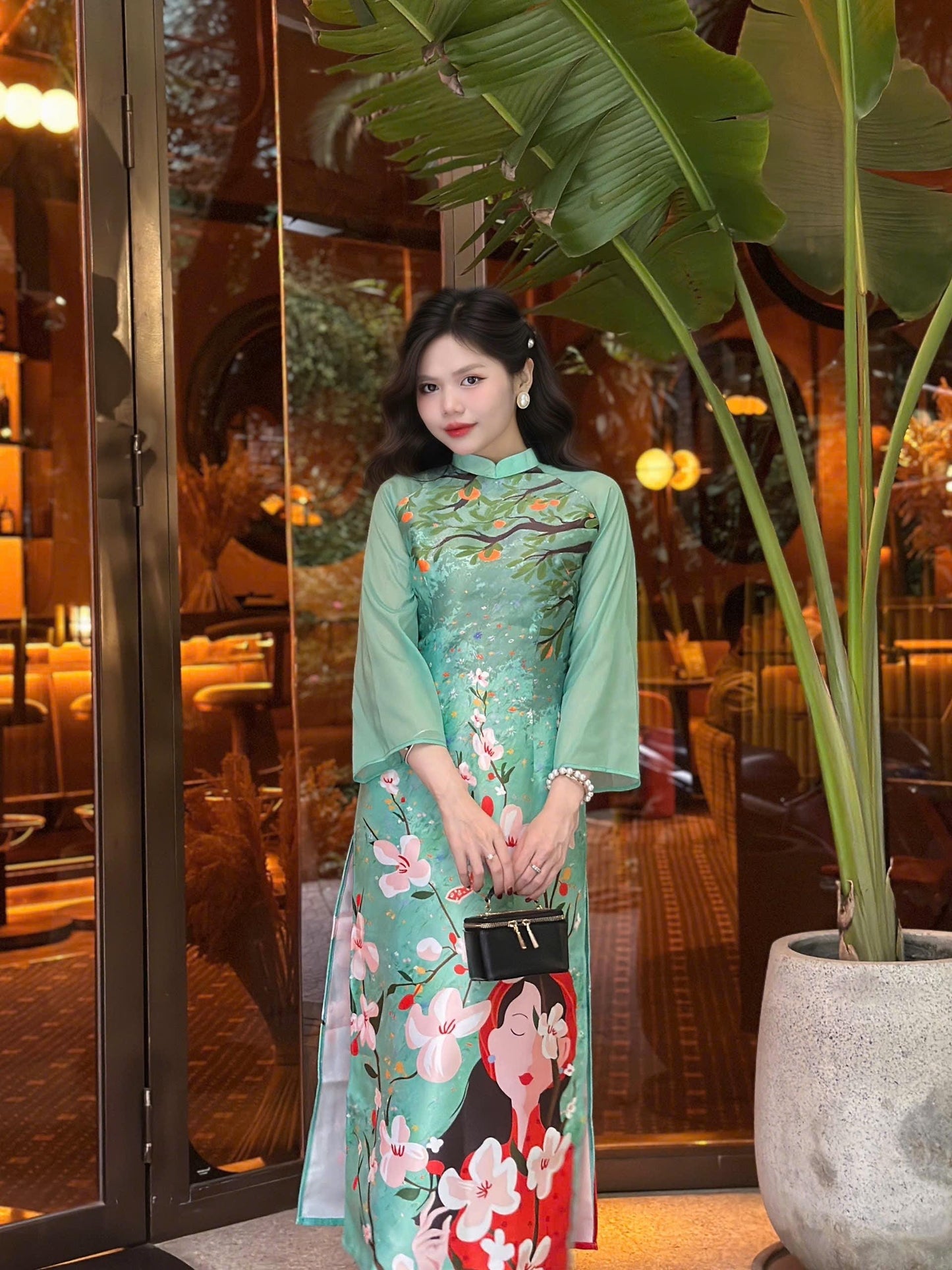 Vietnamese modern ao dai  for women - Ao dai cach tan