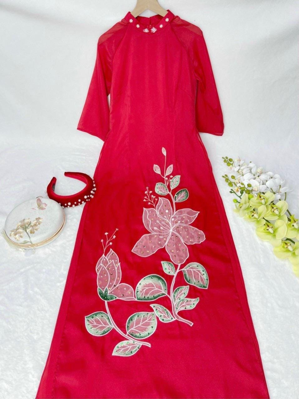 Vietnamese traditional ao dai  for women - Ao dai truyen thong