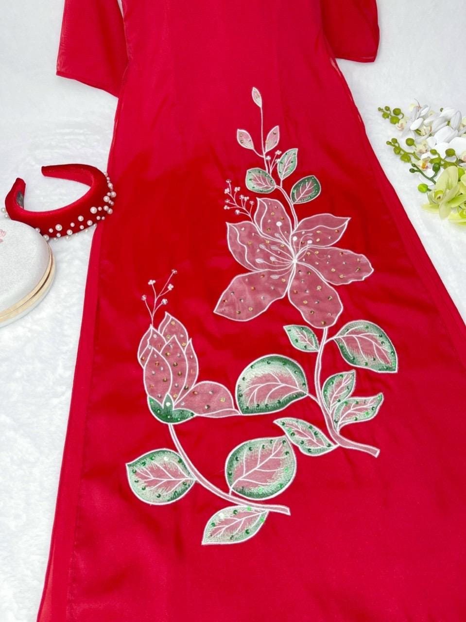 Vietnamese traditional ao dai  for women - Ao dai truyen thong