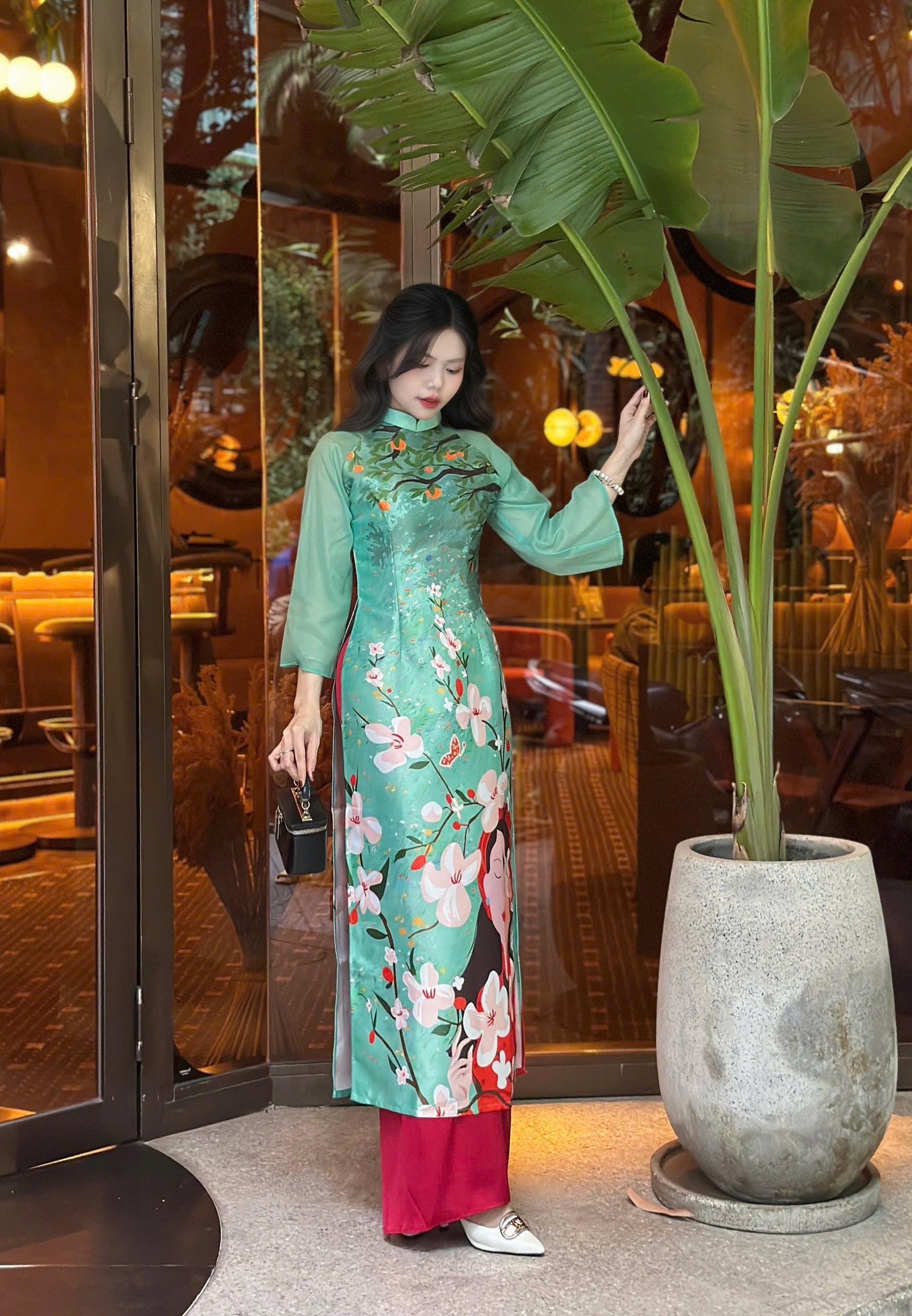 Vietnamese modern ao dai  for women - Ao dai cach tan