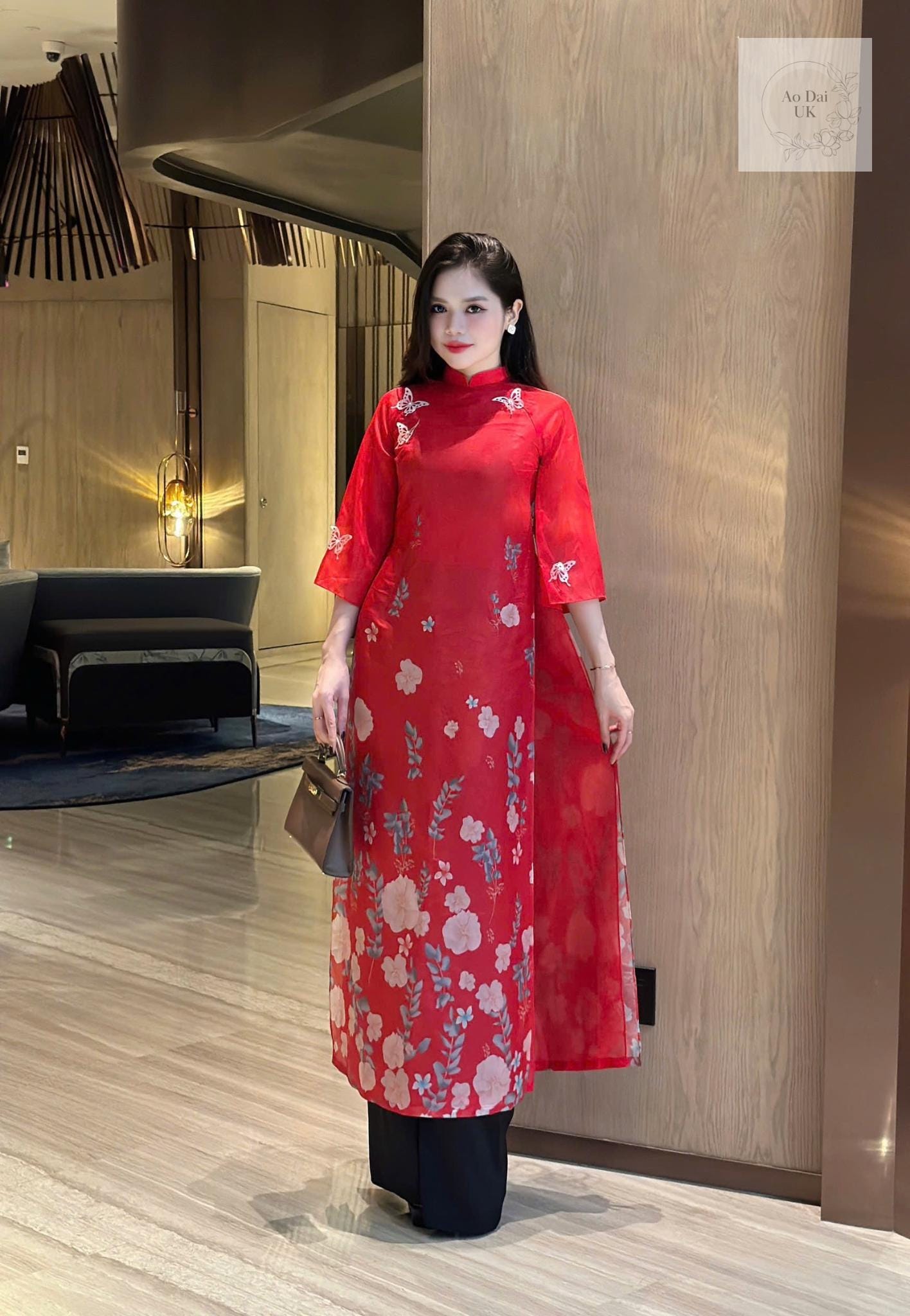 Vietnamese modern ao dai in red colour- Ao Dai loose fit, big sizes, over sizes