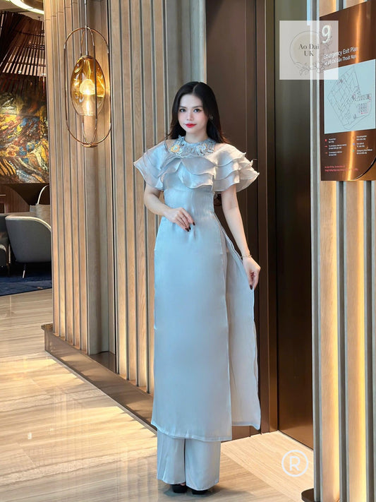Off-shoulder ao dai with floral embellishments for women - Ao dai cach tan