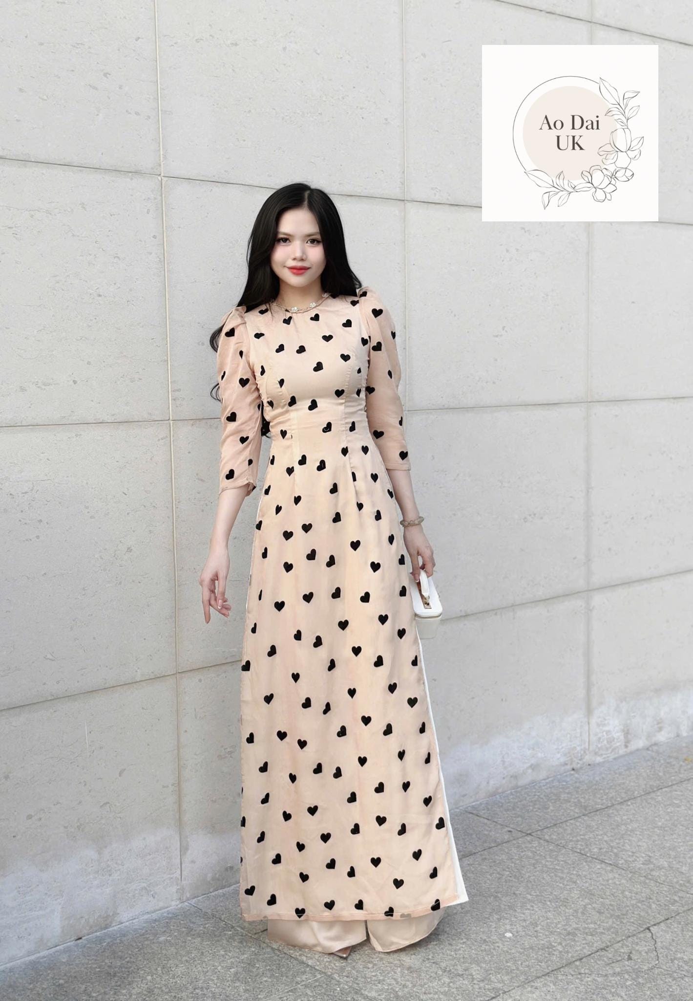 Women chiffon ao dai with velvet heart embossed pattern