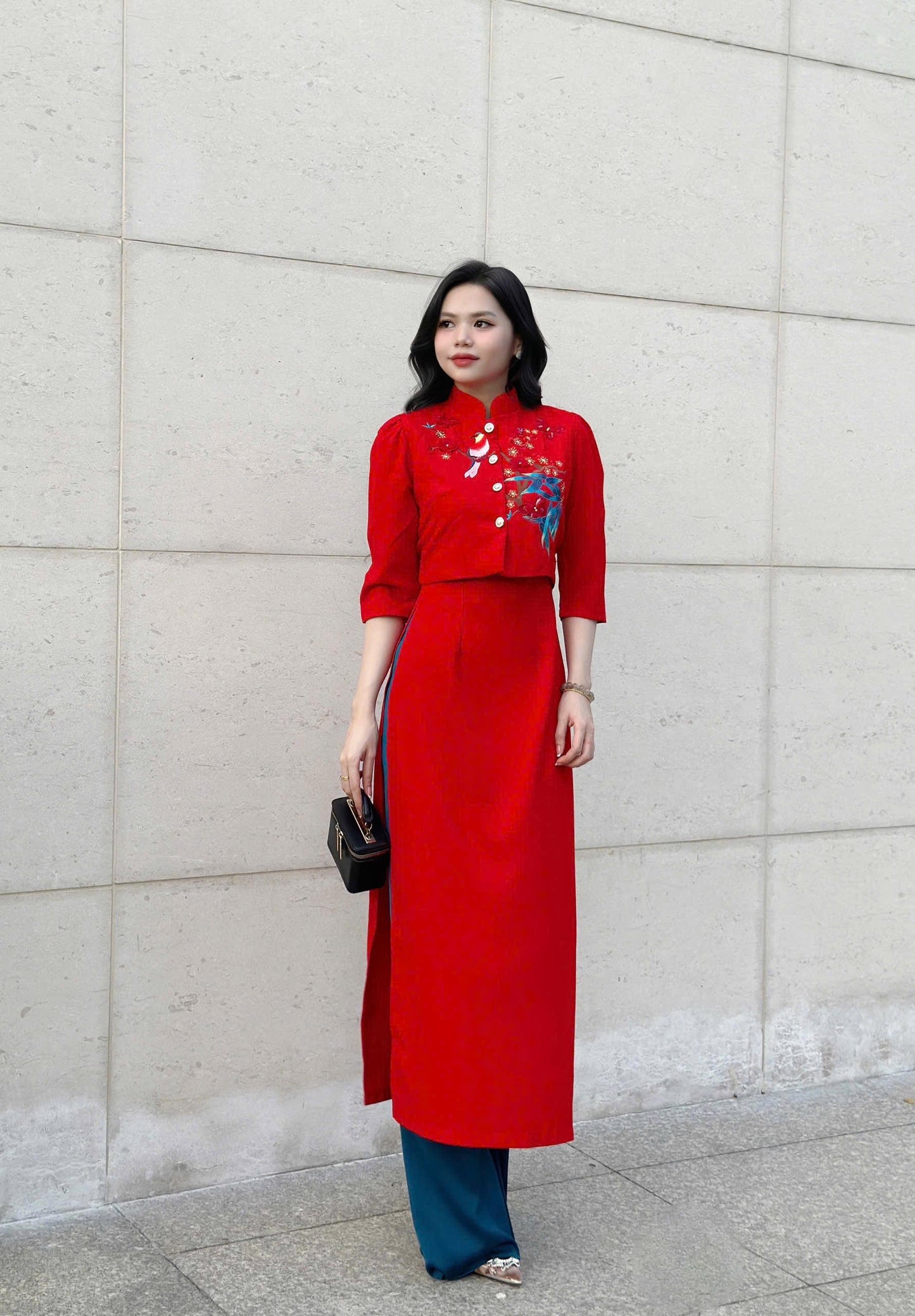 3 piece set Modern Vietnamese ao dai with bird and floral embroidery