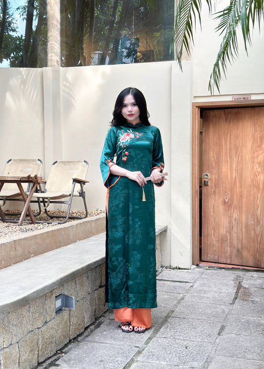 Runway Collection- Modern Ao dai- Ao dai big size Women S-5XL