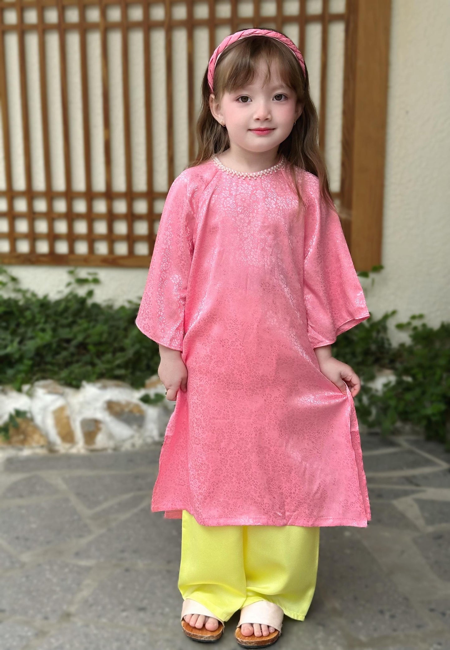 Ao dai and headband for girls- Ao dai cach tan