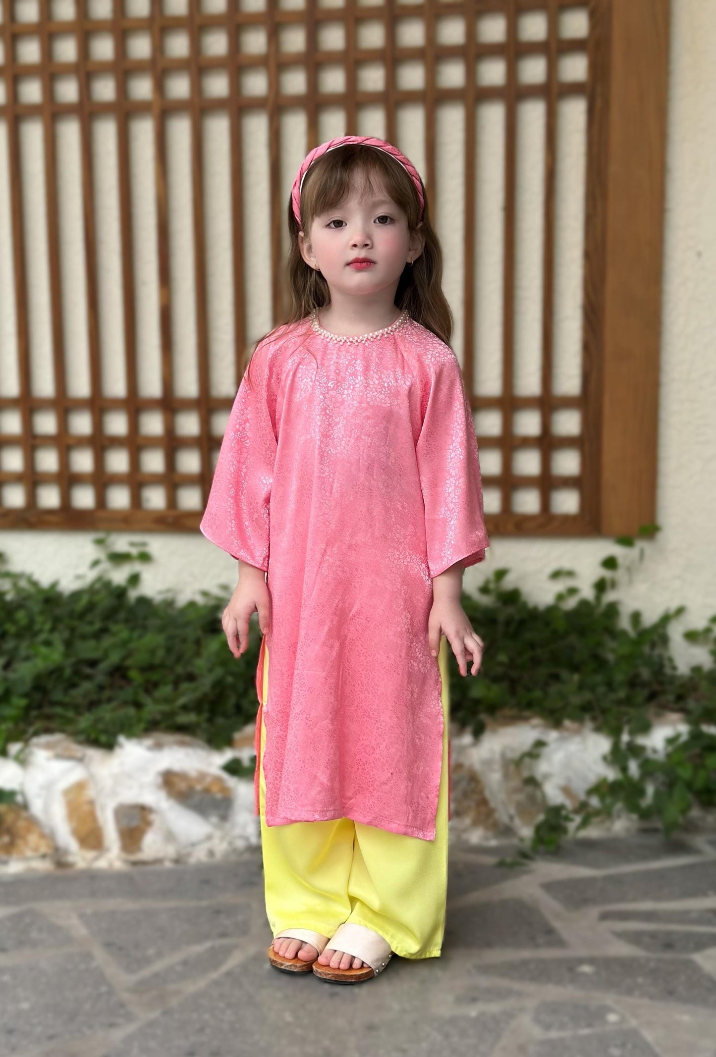 Ao dai and headband for girls- Ao dai cach tan