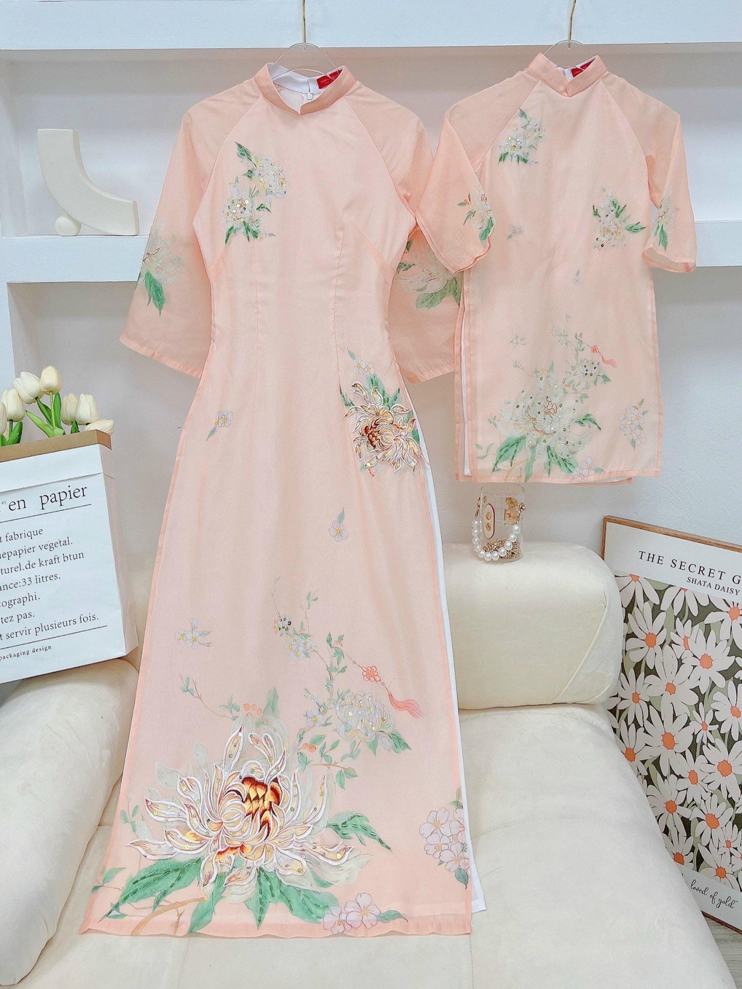 CLEARANCE- Women and kid matching áo dài