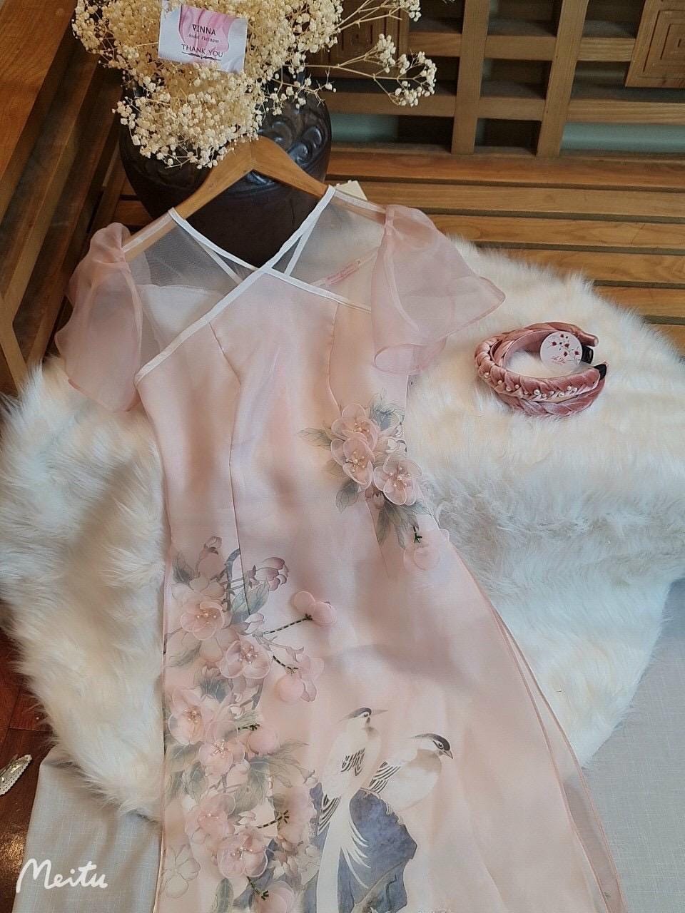 CLEARANCE Women Ao Dai size S-  floral embroidery dress for women