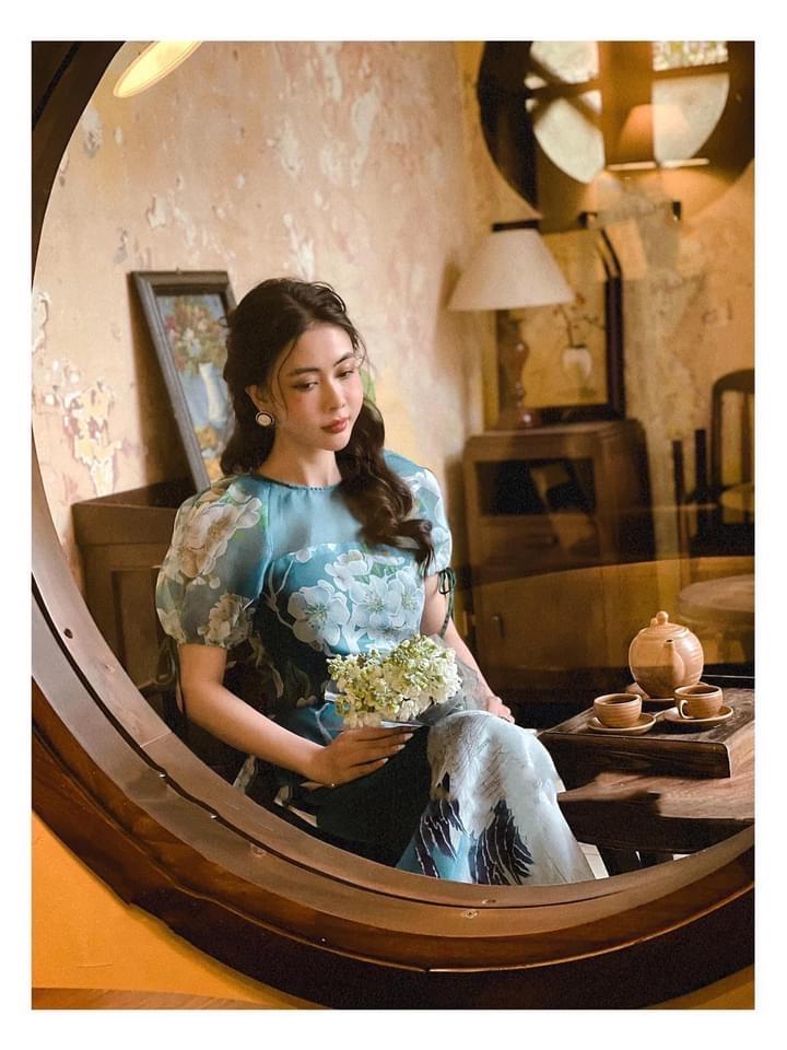 CLEARANCE Women Ao Dai- floral embroidery dress for women
