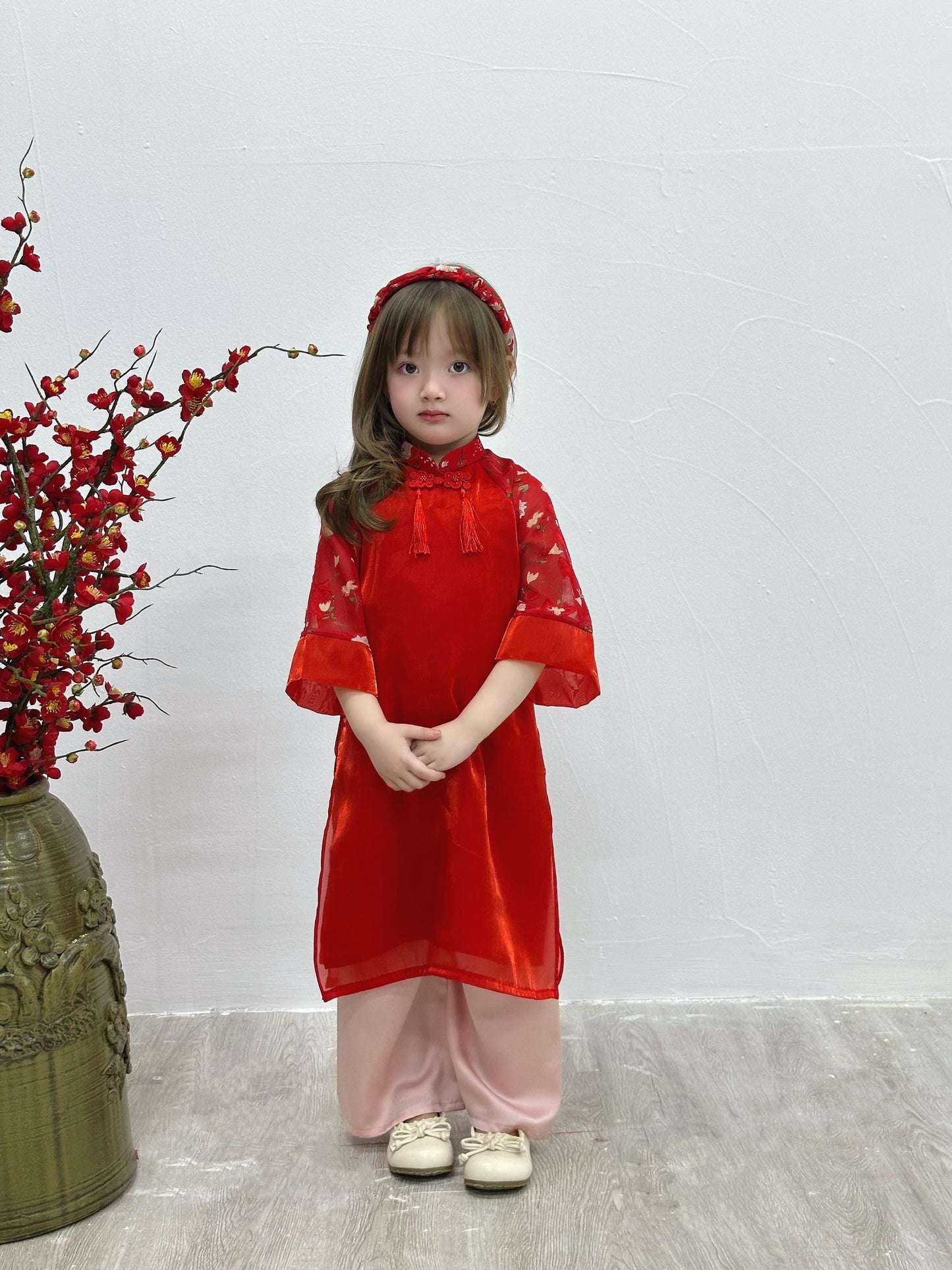 Ao dai and headband for girls- Ao dai cach tan