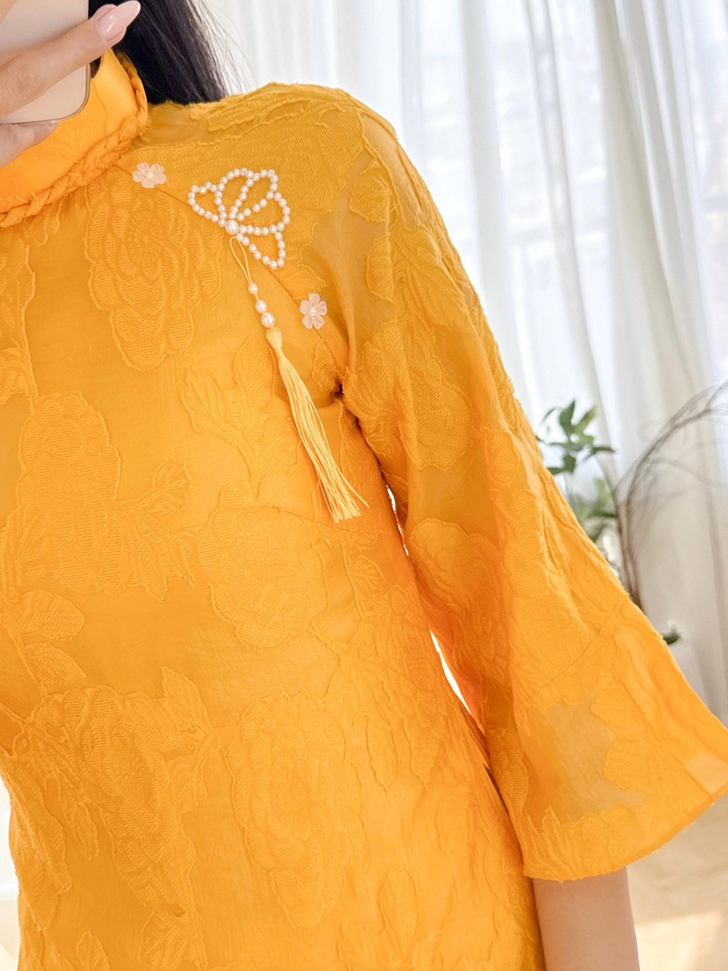 Vietnamese crepe áo dài in yellow