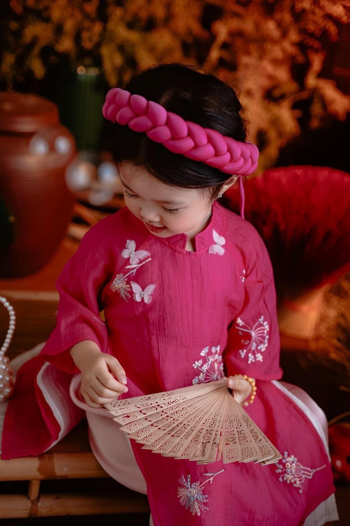 CLEARANCE- Aodai for girls size 1,5,8,9,10- RED/PINK