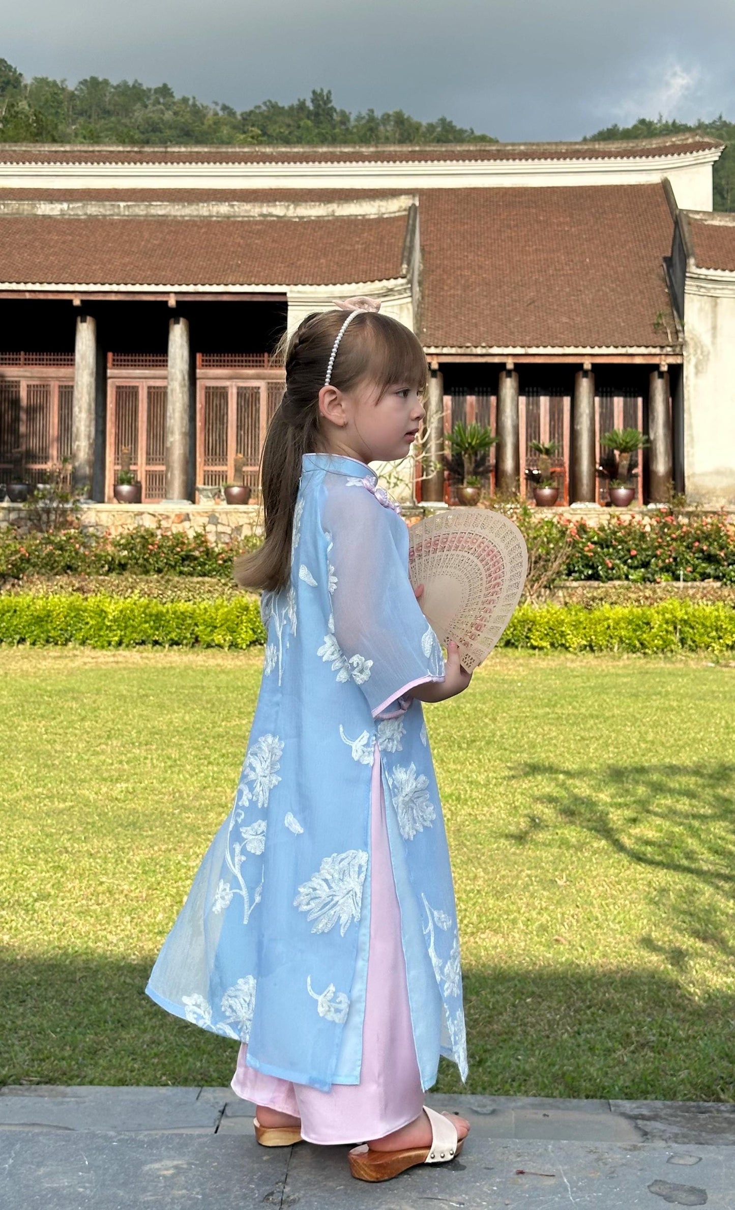 Women and kid matching ao dai- ao dai big size, over size
