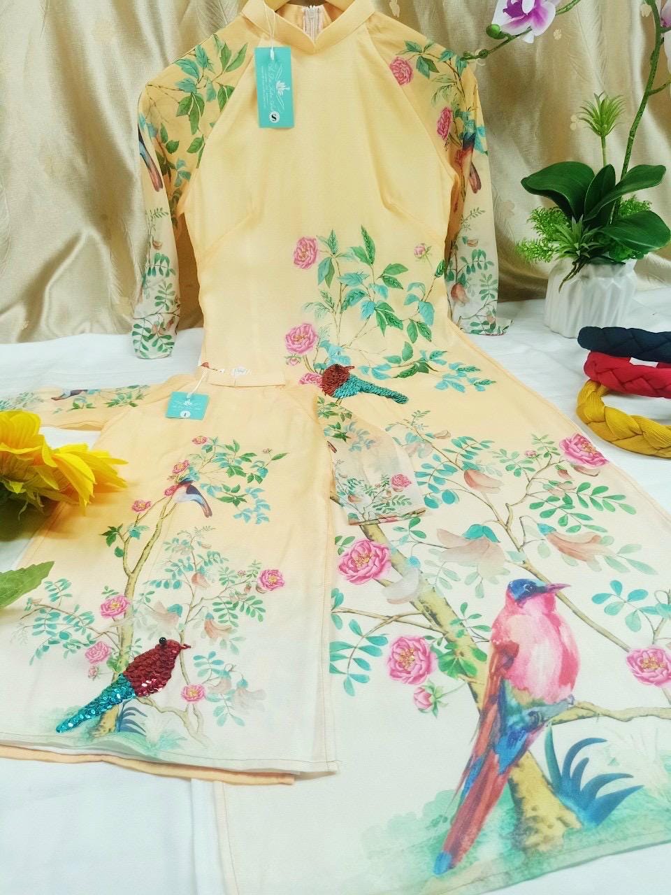 CLEARANCE- Women and kid matching áo dài