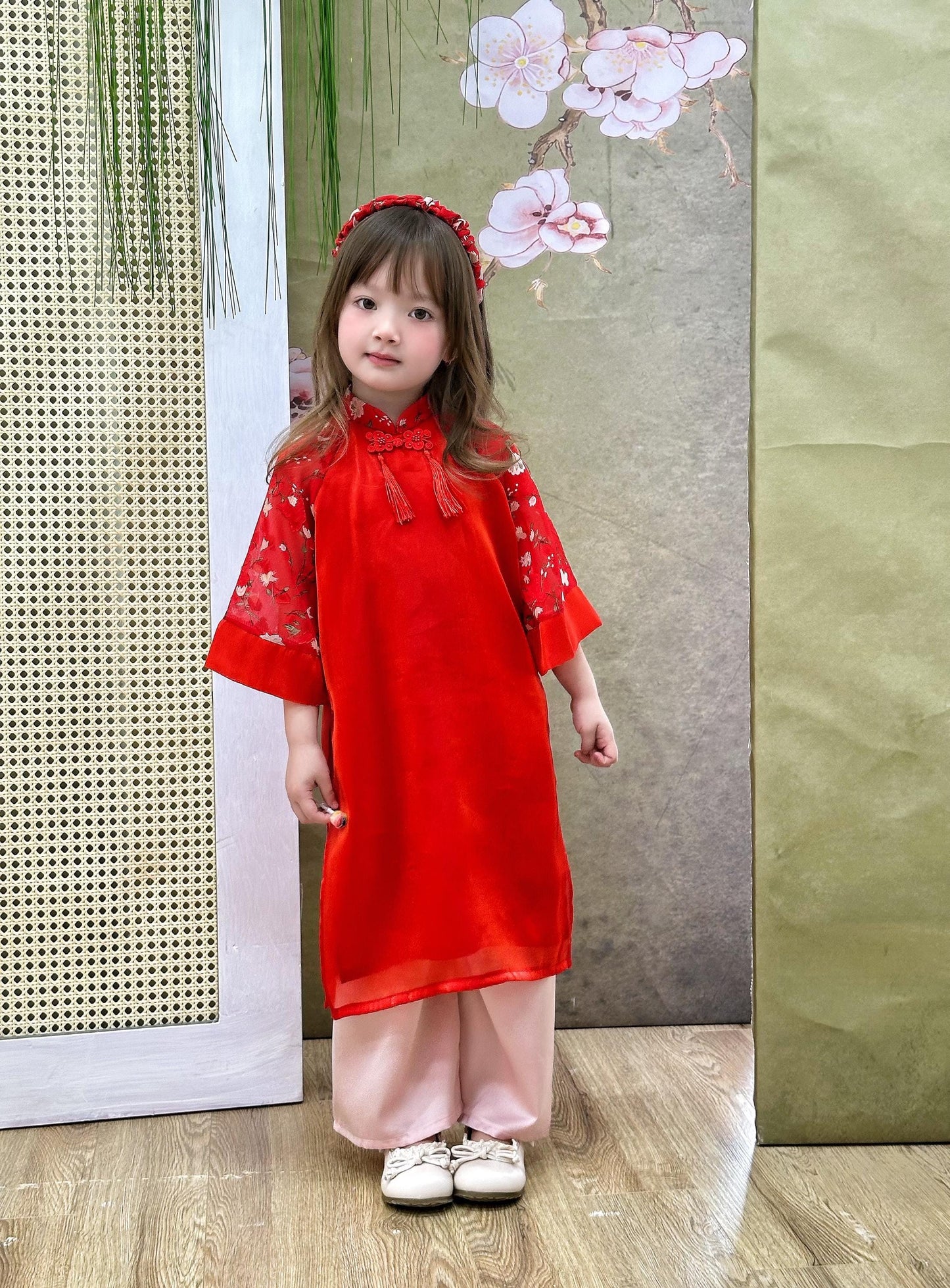 Ao dai and headband for girls- Ao dai cach tan